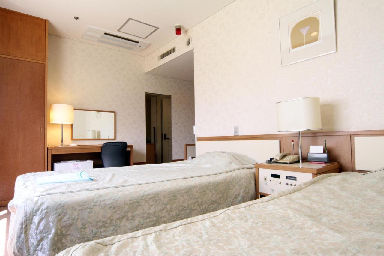 Hotel Hiroshima Sunplaza Екстериор снимка